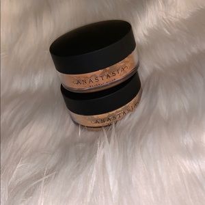 ABH Setting Powder “Deep Peach” and “Golden Tan”